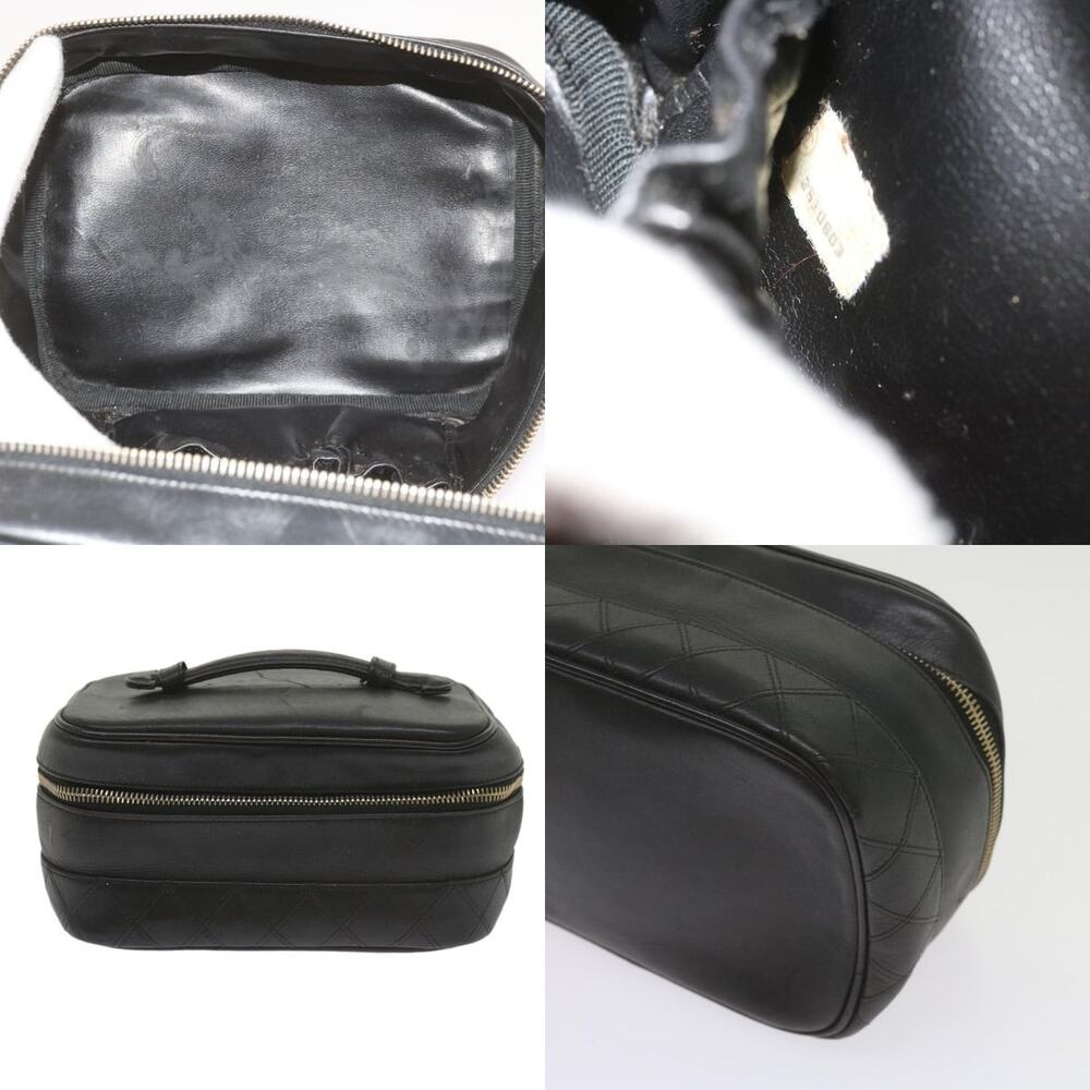 Chanel Vanity Cosmetic Pouch - Picture 5 of 7